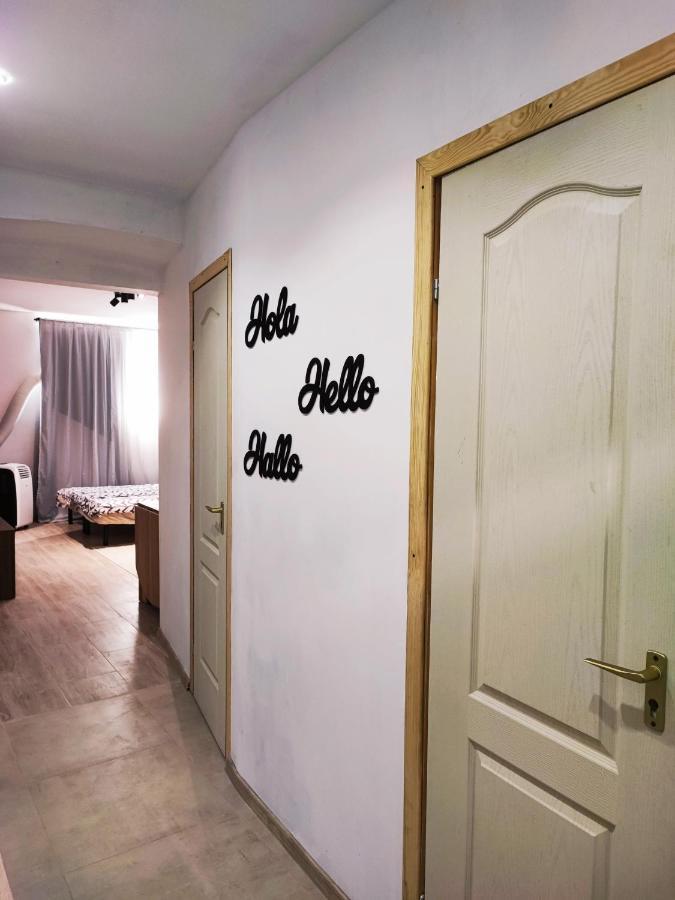 White Rose Studio Basement Budapeste Exterior foto